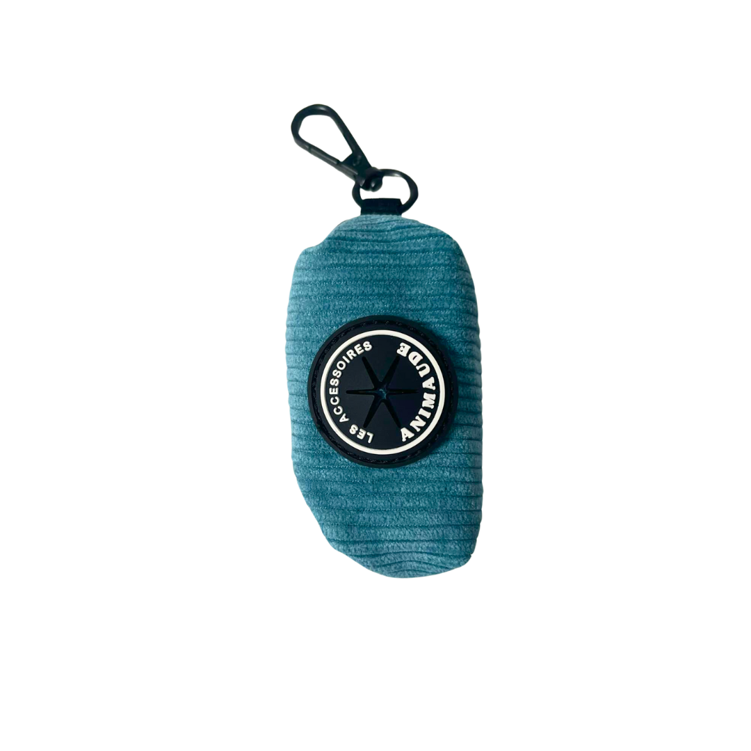 Distributeur Cyan de sacs à déchets canins